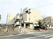 城陽市立寺田南小学校 徒歩9分。 700m