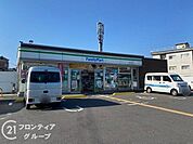 ファミリーマート山科八代店 徒歩8分。 640m