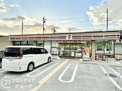 セブンイレブン長岡京上八ノ坪店 徒歩3分。 230m