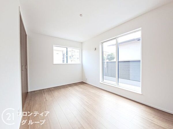 寝室を拡大表示