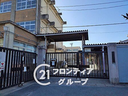 京都市立明親小学校 徒歩15分。 1160m