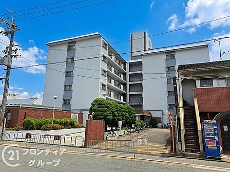 大規模マンションは、充実した共用施設と安心の管理体制で、快適な暮らしを提供する理想的な住環境です！