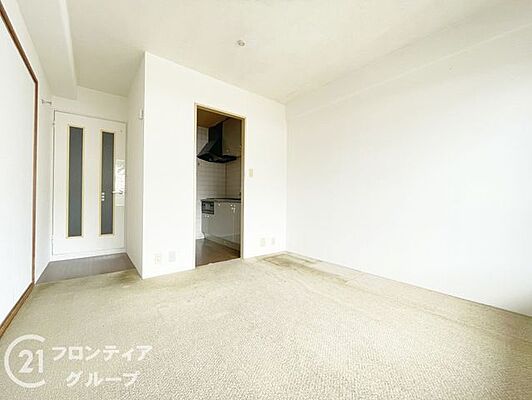 リビング/ダイニング 朝日プラザ伏見桂川　中古マンション 1階/-
