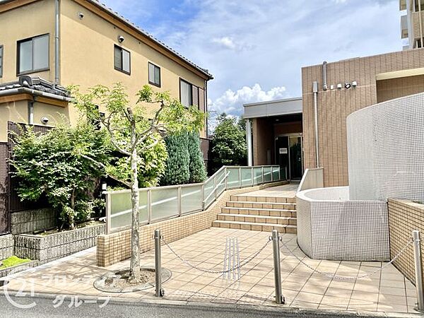 エントランスを拡大表示