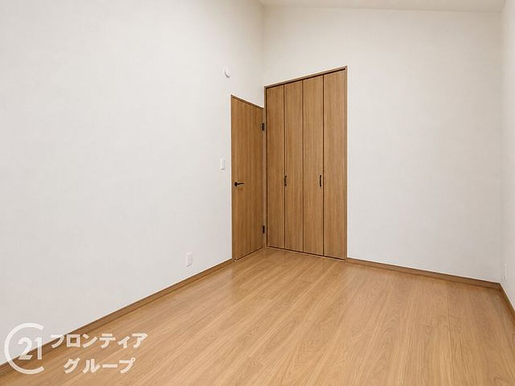 Image 19