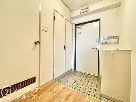 資金計画や住宅ローンのしくみなど、購入前に知っておきたいことをわかりやすくご説明しています。まずはお気軽にお問い合わせください