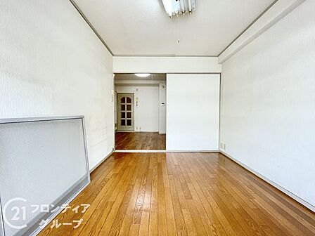 住まい探しで後悔しないためのポイントをスタッフがお伝えします。検討中の方もそうでない方も、まずは一度お話を聞かせてください