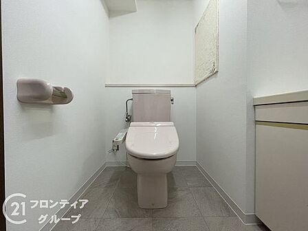 住まい選びは、価格や立地だけでなく、将来の暮らし方まで含めて考えることが大切です。今の段階で気になっていることを、まずスタッフに話してみてください