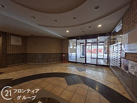 住まい選びは、価格や立地だけでなく、将来の暮らし方まで含めて考えることが大切です。今の段階で気になっていることを、まずスタッフに話してみてください