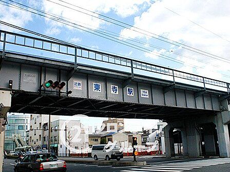 東寺駅(近鉄 京都線) 徒歩13分。 930m