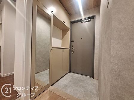 住まい探しで後悔しないためのポイントをスタッフがお伝えします。検討中の方もそうでない方も、まずは一度お話を聞かせてください