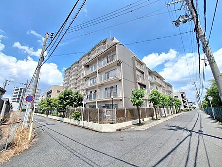 「いつかは」と思っていた住まい探しも、具体的に動き出すと意外とスムーズに進むものです。まずは気軽にご相談いただけます