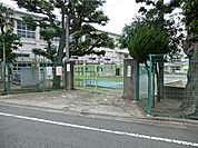 九品仏小学校