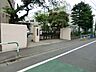 周辺：◇通学路は穏やかな住宅街の中の道なので、お子さんの通学も安心。