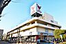 周辺：コモディイイダ鶴ヶ島店 徒歩11分。 870m