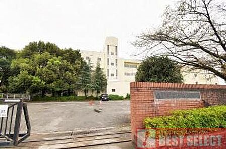 鶴ヶ島市立藤小学校 640m
