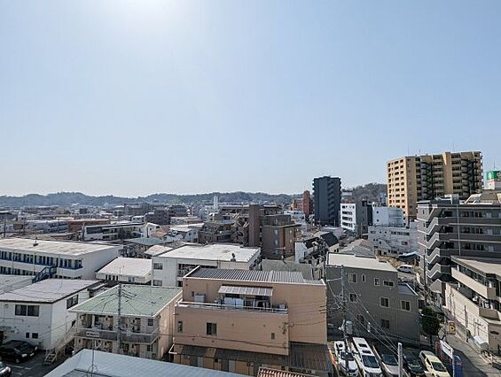 バルコニーから...