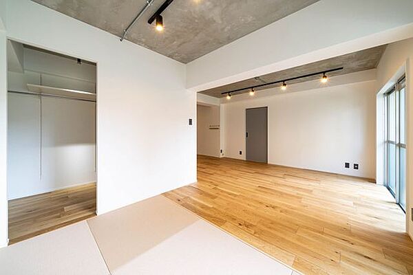 室内を拡大表示
