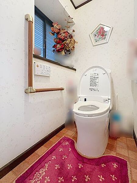 トイレを拡大表示