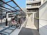 その他：屋根付き駐輪場
