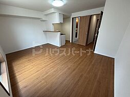 カーサ江戸川 1階ワンルームのリビング/ダイニング