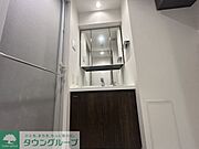 独立洗面台