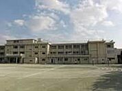 私立むさしの学園小学校 890m