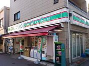ローソンストア100西荻北店 662m