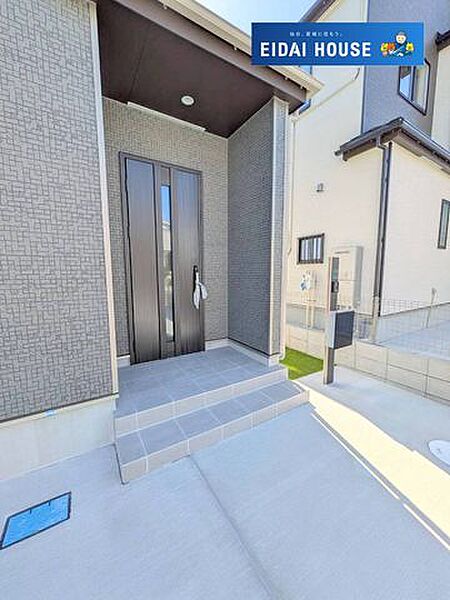 玄関を拡大表示