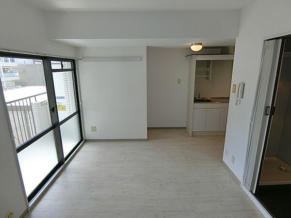 UEDA BUILDING 301号室｜大阪府茨木市別院町(賃貸マンション1R・3階・25.50㎡)の写真 その16