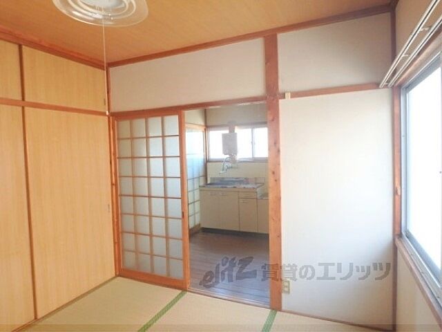 寝室