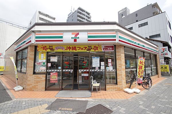 画像16:セブンイレブン　名古屋新栄飯田街道