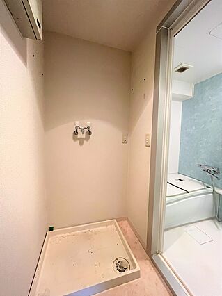 洗濯機置き場