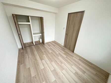 玄関側約6帖のお部屋です!