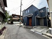 【閑静な住宅地でのびのび子育て】閑静な住宅地で子育て家族にピッタリ。毎日のお散歩も快適な緑に恵まれたエリアです。
