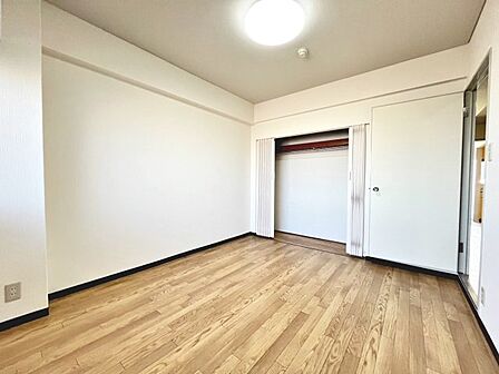 全居室収納付きで室内スッキリ片付きます♪