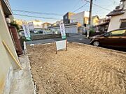ファミリーマート伏屋町三丁目店まで徒歩２分！ちょっとしたお買い物に便利ですね！