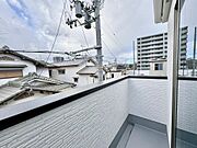 南面バルコニーですので、洗濯物が良く乾きますね！