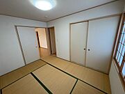 現地見学当日から承っております♪現地周辺の環境や、駅までの道お家探しを始めてみようと思われたら是非【イエストア】までお気軽にご相談下さいませ♪