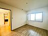 洋室：３ＬＤＫの暮らしやすいお住まい☆お子様のお部屋や趣味のお部屋もご用意いただけます♪