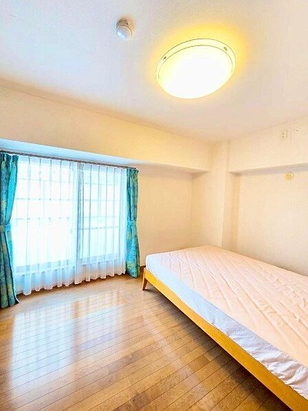 全居室収納有りますので、収納場所に困らず綺麗な室内をたもてますね1