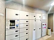【宅配ボックス】不在時にも荷物が受け取れるので、便利ですね！