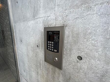 【オートロックですよ】セキュリティ面も安心ですね☆