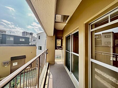南面バルコニーですので、洗濯物が良く乾きますね！