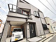 【駐車場】愛車の置き場所に困らないですね♪ビルトインガレージですので、雨の日も愛車が濡れにくく嬉しいですね！