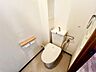 トイレ：寒い日は特に助かる温水洗浄便座付きトイレです！