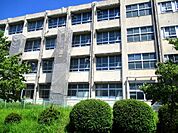晴美台中学校まで徒歩２６分