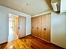 子供部屋：使いやすい2WAY動線が確保された住居です。室内を是非ご覧ください。
