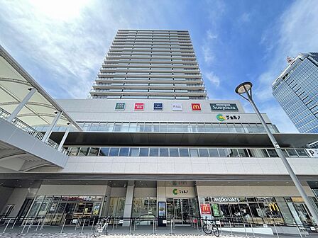 ジョルノまで徒歩13分