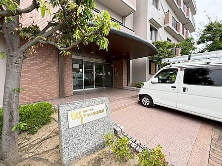 泉北高速鉄道線「深井」駅まで徒歩12分!毎日の通勤・通学に便利ですね♪令和9年3月開業予定のイオンタウン深井(仮)も徒歩圏です。